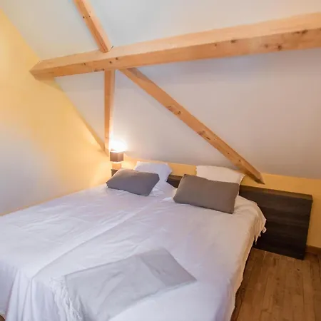 Bleu 34 * Lacapelle-Marival